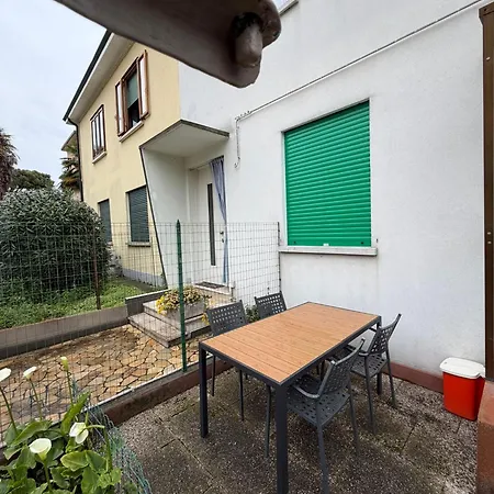 Lido Island With Private Garden Appartement
