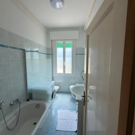 Lido Island With Private Garden Apartment *