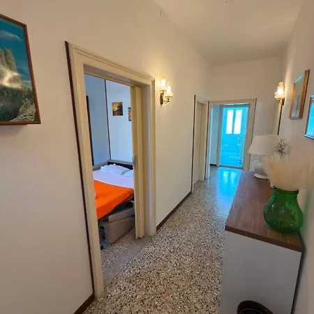 Apartment Lido Island With Private Garden Lido di Venezia